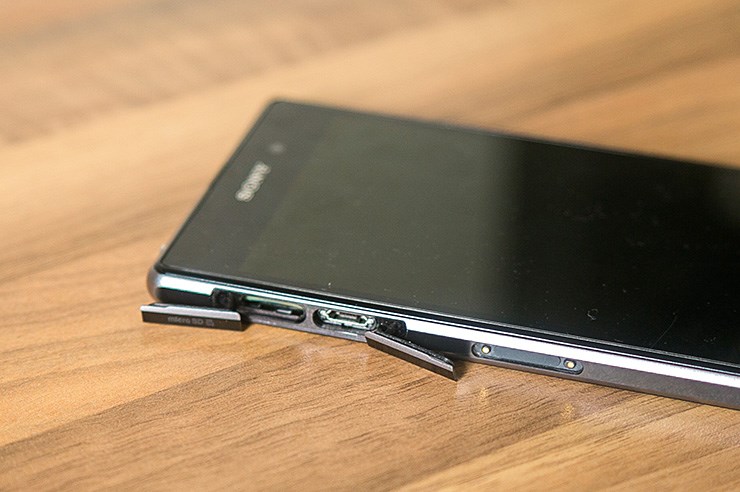 Sony Xperia Z1 (10).jpg